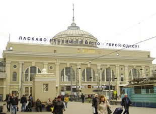 В Одесі біля вокзалу сталася стрілянина, є поранений