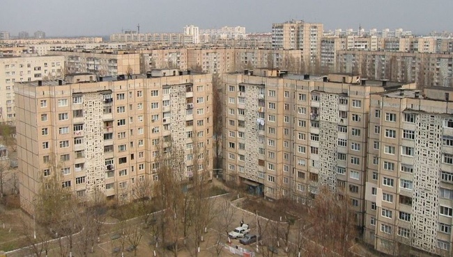 В Суворовском районе Одессы отремонтируют несколько высоток, в которых начали расходиться панели