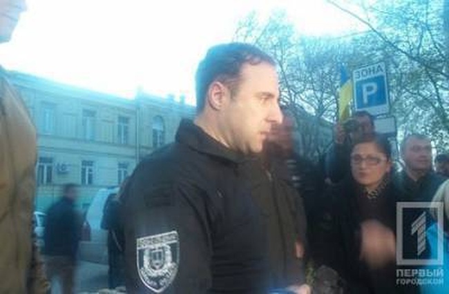 "Прокурорский майдан" в Одессе дал властям три дня на увольнение Стоянова