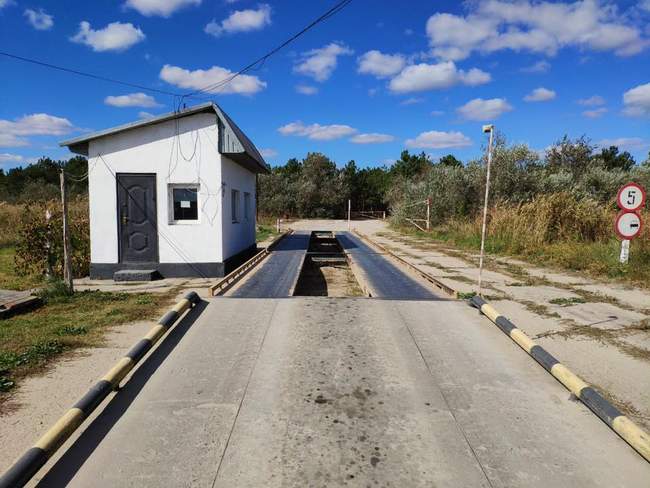 Арендатор песчаного карьера в Килийском районе оборудовал его весами для избежания перегруза фур