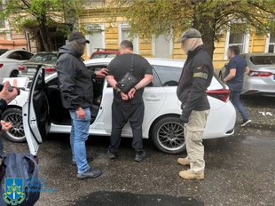 В Одесі затримали поліцейського, якого підозрюють у допомозі п`яним водіям