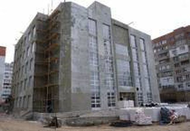 Строительство детской больницы на поселке Котовского близится к завершению