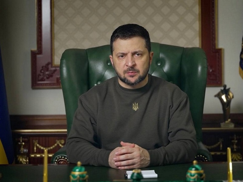 Президент заборонив державним службовцям відпочивати за кордоном ...