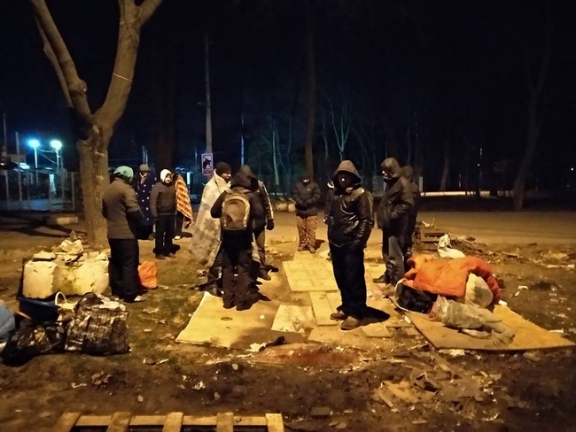 В Одессе после предписания райадминистрации разгромили волонтерский пункт обогрева бездомных
