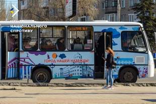 Водіїв окупованої частини Херсонщини залишили без зарплатні