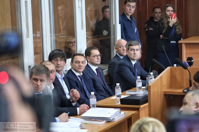Судьи прочитали более половины приговора по делу Труханова