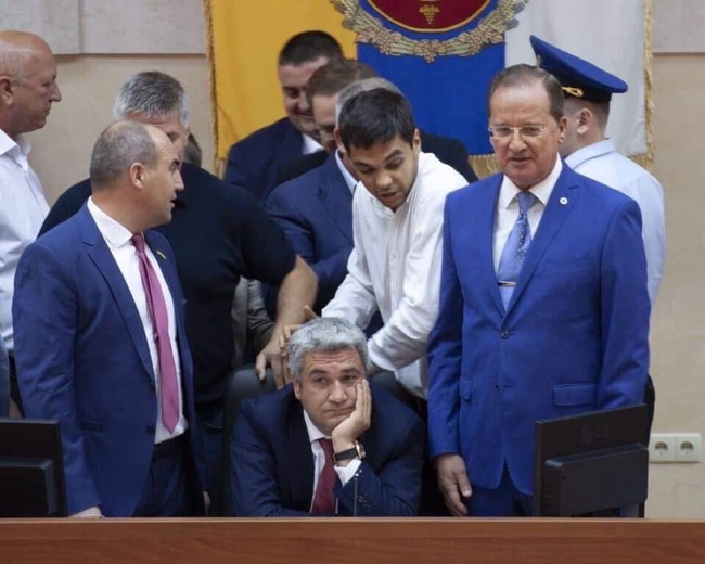 Депутаты Одесского облсовета отправили в отставку первого заместителя главы