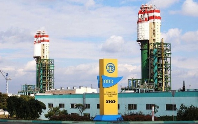 Одеський припортовий завод намагається уникнути сплати 36 мільйонів адвокатській компанії