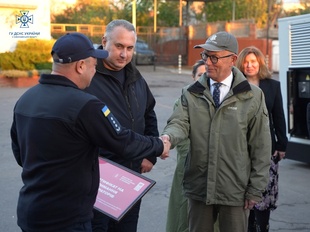 Миколаївські рятувальники за сприяння ПРООН та фінансовій підтримці Данії отримали нові генератори