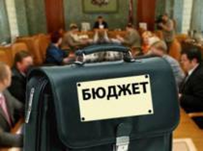 Геннадий Труханов обещает следить, чтобы подчиненные не разбазаривали бюджетные средства
