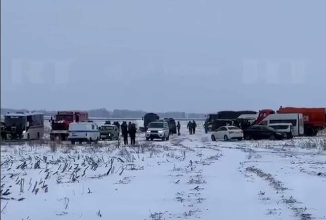 Скріншот з відео/ падіння літака Іл-76