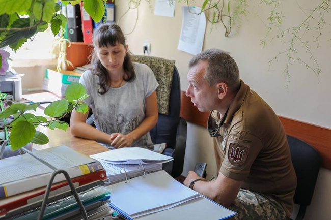 Одесский военный склад ждет тотальная проверка из-за просроченных консервов
