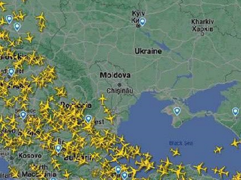 Молдова тимчасово закрила й одразу відкрила повітряний простір