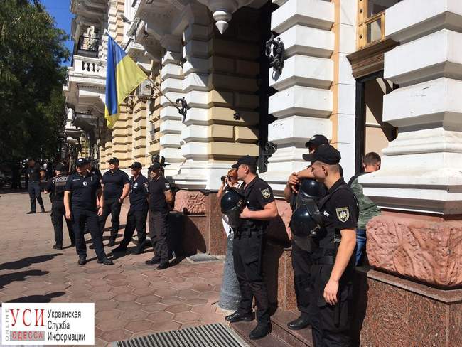 Одесситы перекрывали Пушкинскую в знак протеста против избиения активистов