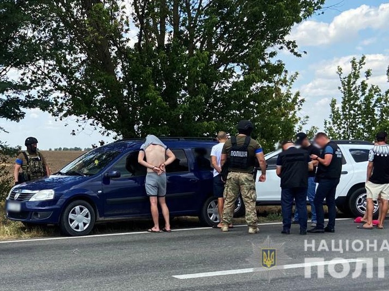 На Одещині затримали працівників військкомату за допомогу ухилянтам