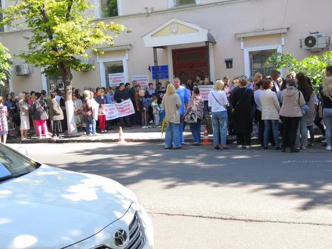 Полиция выяснит, почему сотрудникам Одесского медуниверситета не выплачивают зарплаты