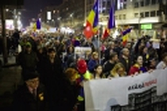 "Резист, демисиа, ДНА": как румыны протестуют против коррупции. Спецрепортаж ИзбирКома