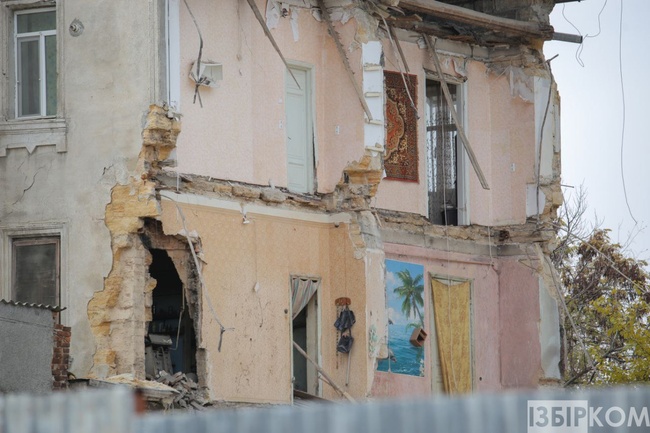 Забудовник виділить квартири постраждалим від обвалу будинку на Мечникова родинам
