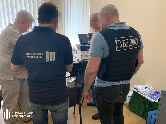 Державне бюро розслідувань завершило слідство у справі інспектора Одеської митниці