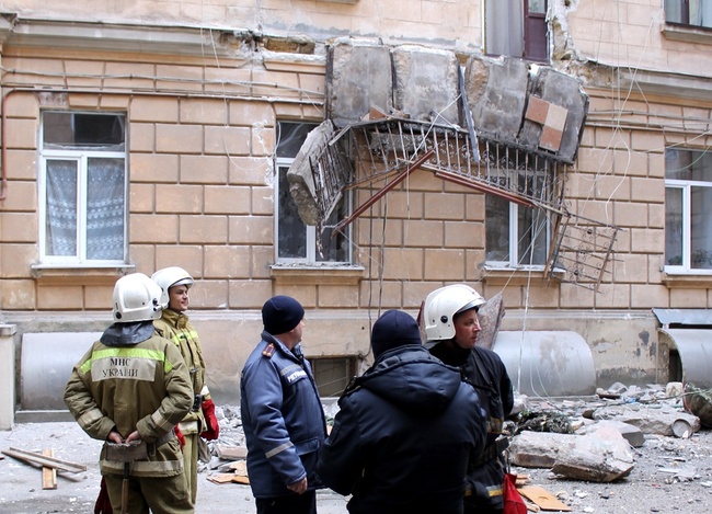 За упавшим балконом на Екатерининской должны были следить хозяева квартиры, - первый вице-мэр