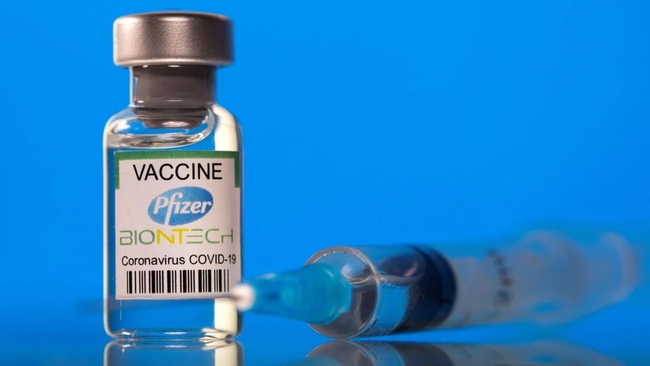 В Одесі не вистачає вакцини Pfizer всім охочім