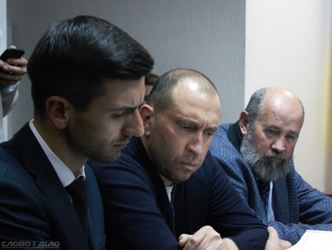 Вадим Альперін з адвокатами Фото: "Слово і діло"