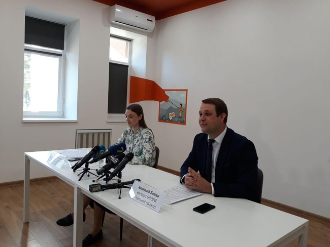 Експерти розповіли про тонкощі передвиборчої боротьби на Одещині в жовтні (трансляція)