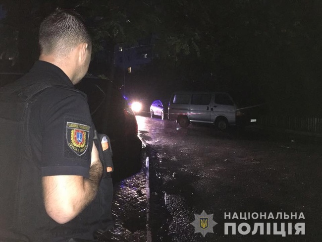 Стрельбу по активисту в Одессе пока расследуют как хулиганство