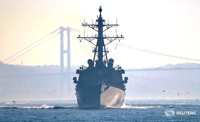 Эсминец  Donald Cook при втором в этом году визите в Черное море погостит в Одессе