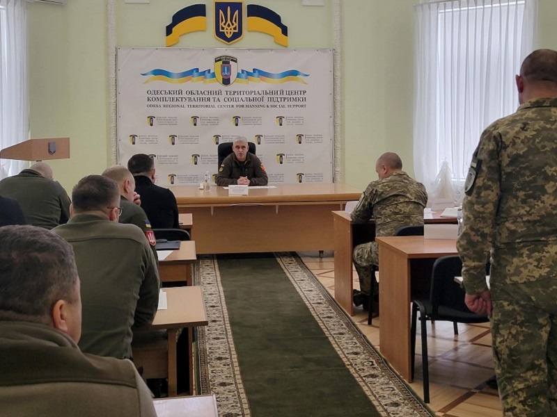 У військоматах Одещини  почали перевірки через повістки зі "швидкої"