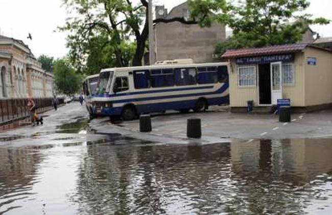 Одесский исполком планирует открыть автостанцию на Преображенской 