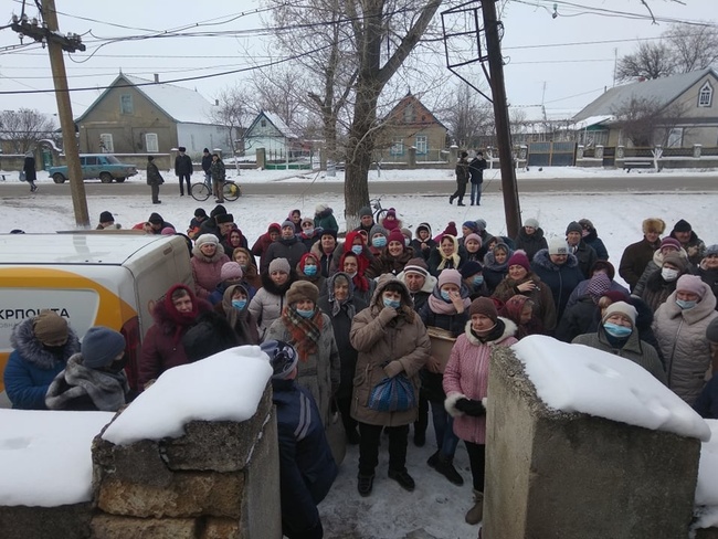 На Одещині люди виходять на пікети проти «Укрпошти»