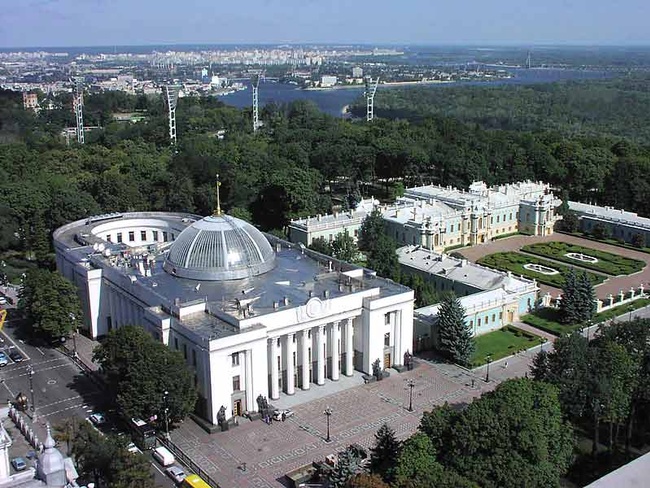 Парламентская комиссия, расследующая нападения на активистов, намерена провести заседание в Одессе