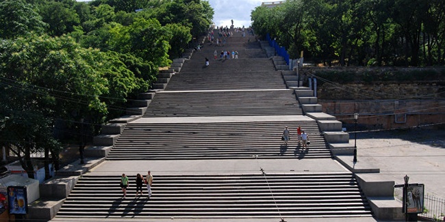 Потемкинскую лестницу планируют передать КП «Городские дороги»
