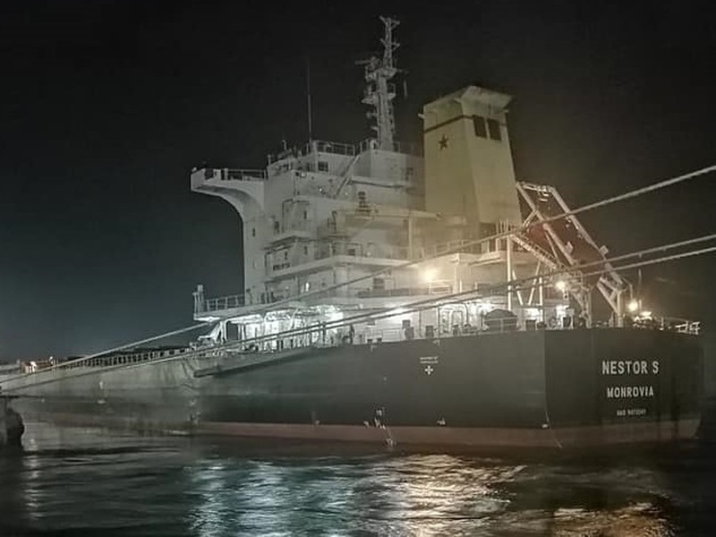 В портах Великої Одеси завантажуються 25 суден
