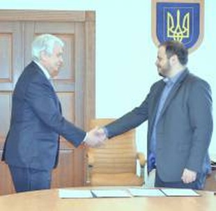Одесский и Черновицкий облсоветы подписали Меморандум о сотрудничестве
