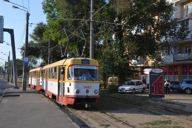«Одесгорэлектротранс» снова запустил спаренные трамваи в спальные районы