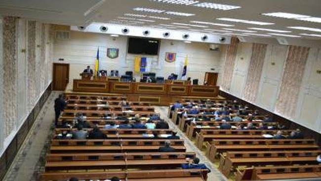 Жители Черноморска пожаловались в облсовет на несоответствия в декларации депутата Кобыльникова 