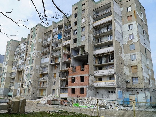 Наслідки російського ракетного удару по будинку в Сергіївці Фото: Максим Марченко