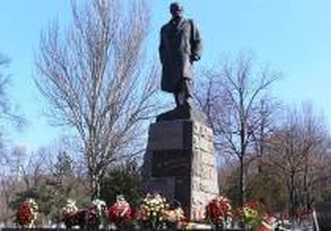 9 марта в Одессе принесут цветы Т.Шевченко
