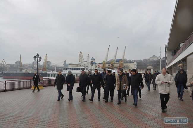 Концессия Одесского порта может быть объявлена в этом году