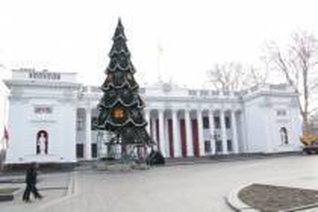 Одесская мэрия выделила на Новый год более 300 тысяч гривень