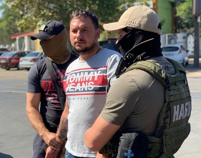Дело задержанного в Одессе экс-главы николаевской службы автодорог передали в Высший антикоррупционный суд