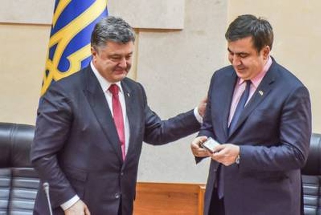 Порошенко сравнил Саакашвили с другими «варягами» и не против его отставки