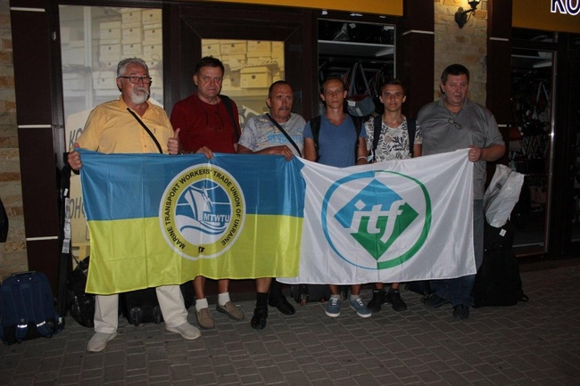 Одесские моряки, брошенные недобросовестным посредником в Турции, вернулись домой