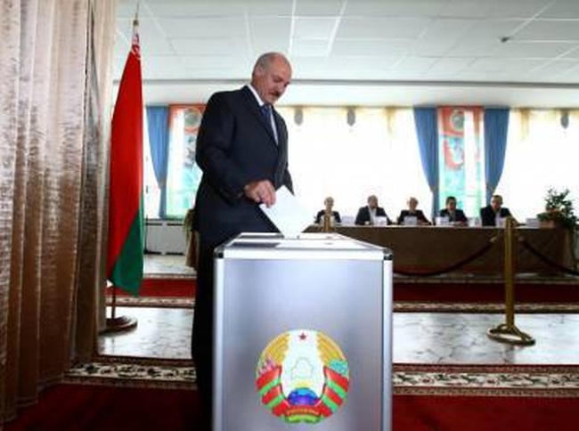 В Беларуси впервые за 20 лет в парламент прошел кандидат от оппозиции