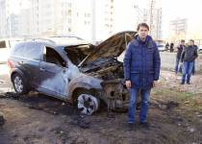 В Ильичевске сгорел автомобиль депутата городского совета