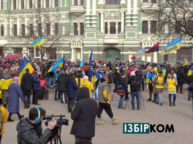 Світлини ІзбірКому з Маршу Єдності та мітингу в центрі Одеси