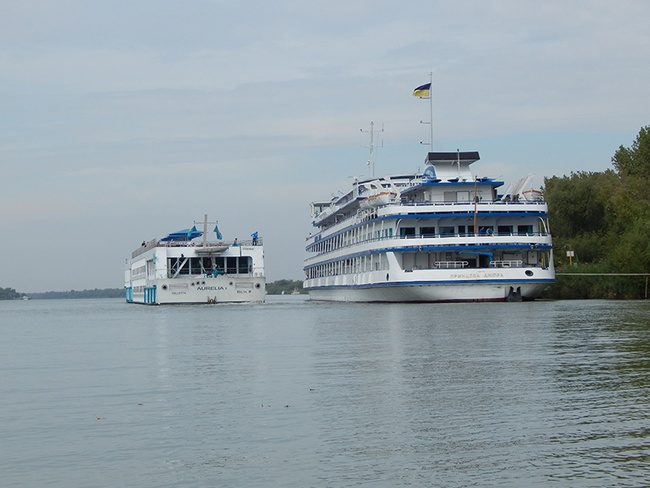Сразу три круизных судна посетили порт Усть-Дунайск