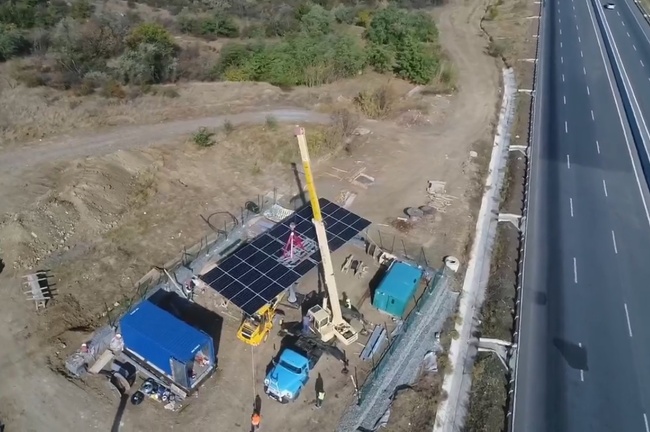 Служба автодоріг почала будівництво першої сонячної електростанції для освітлення траси Київ-Одеса
